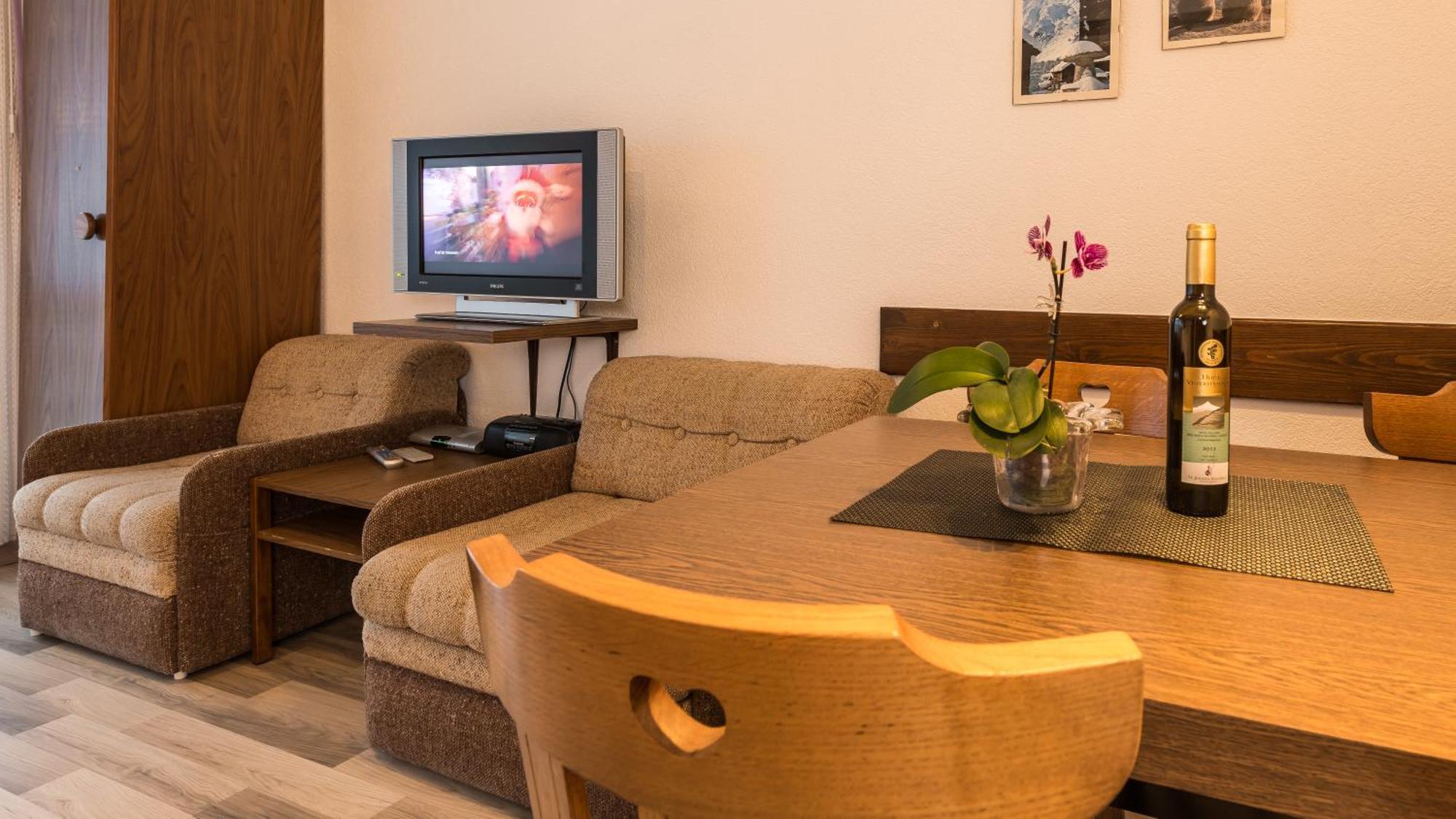 Haus Alba Apartman Saas-Almagell Szoba fotó