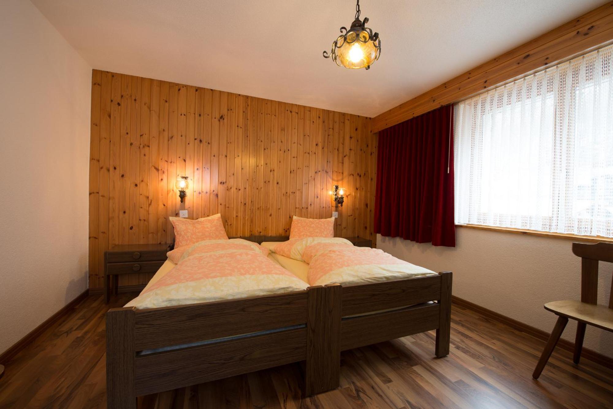 Haus Alba Apartman Saas-Almagell Szoba fotó
